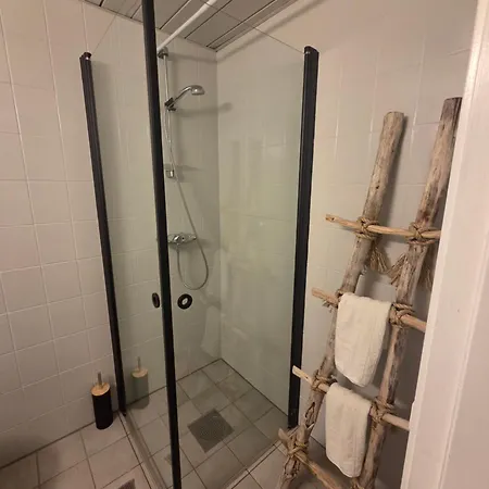 Apartment Sentrum - Vasking, Sengetoy Og Haandklaer Er Inkludert *